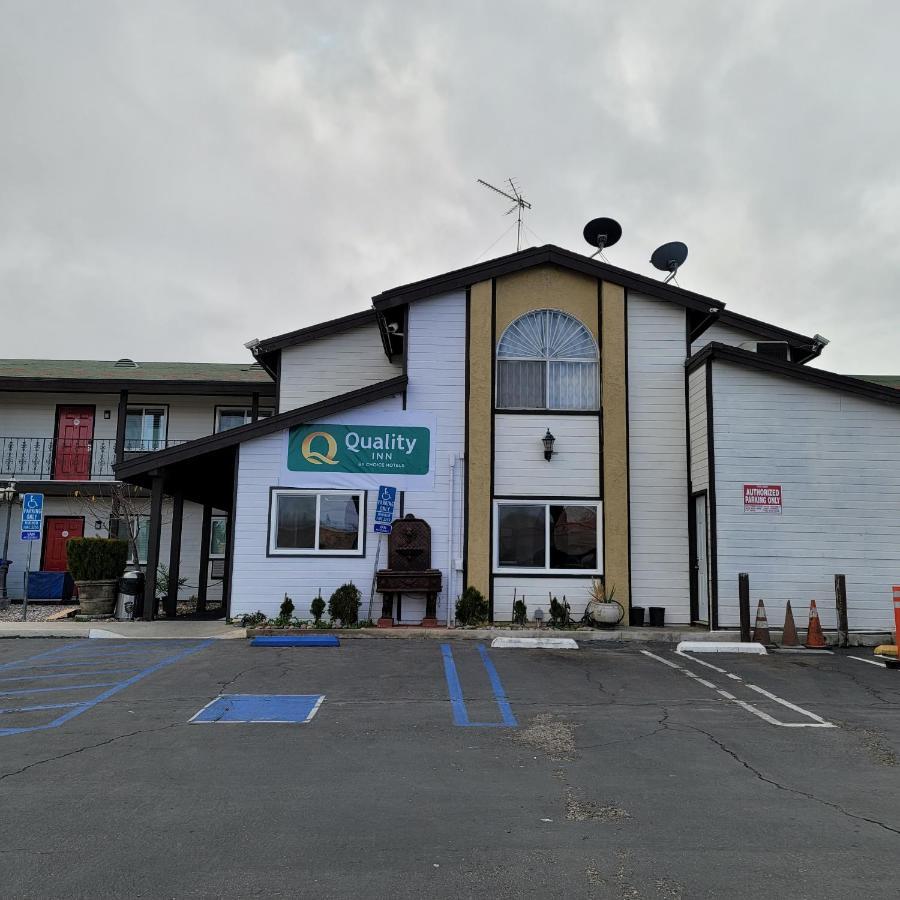 Quality Inn Victorville - Hesperia I-15 Екстер'єр фото